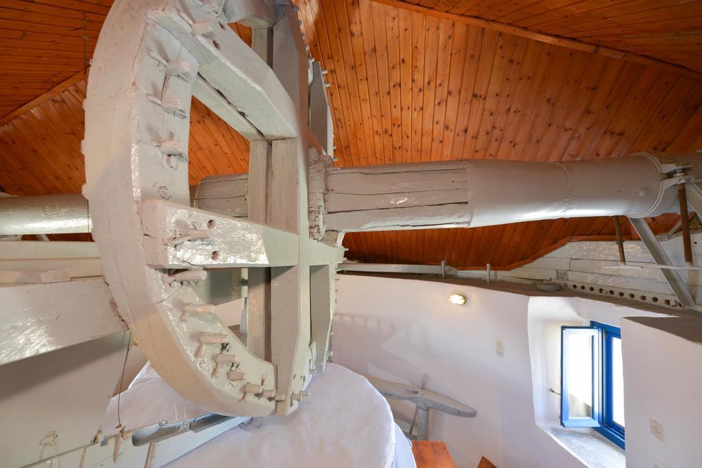 Windmill Villas Artemonas Екстер'єр фото