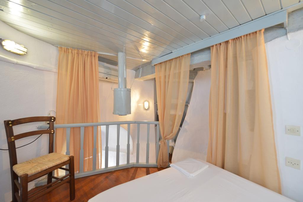 Windmill Villas Artemonas Екстер'єр фото